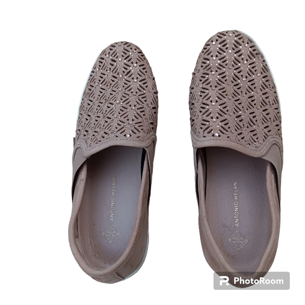 Antonio Melani Rose Gold Jeweled slip on shoes. Size 7M